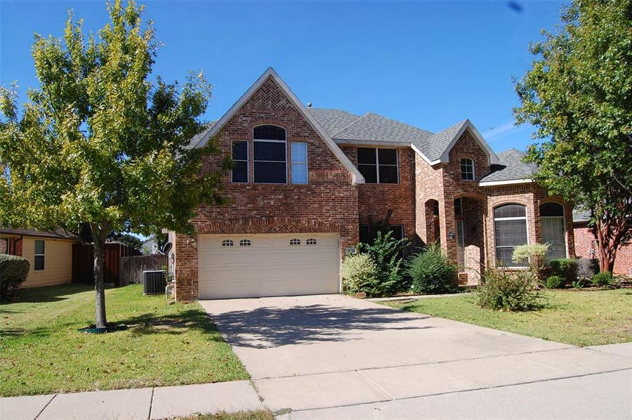 Property photo for 2011 Glen Manor Road, Corinth, TX