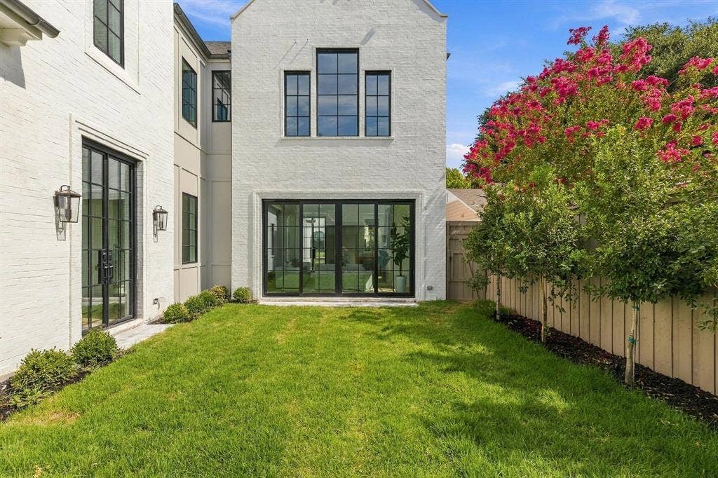 4651 Westside Drive, Highland Park, TX 75209