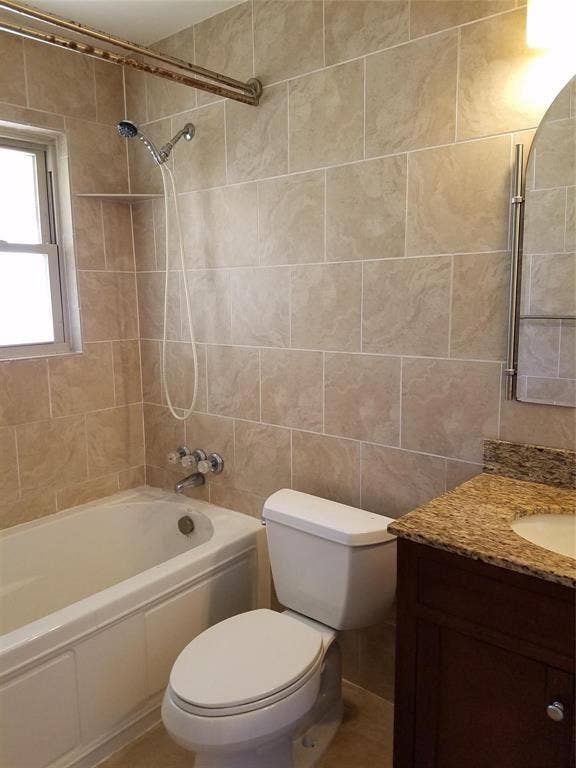 702 Jones Street, Euless, TX 76040 702 Jones Street, Euless, TX 76040