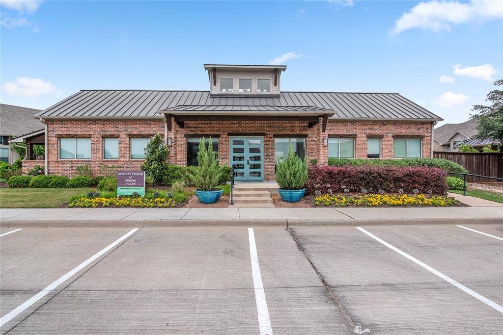 2644 Chardonnay Court, Grand Prairie, TX 75054 Community Clubhouse w