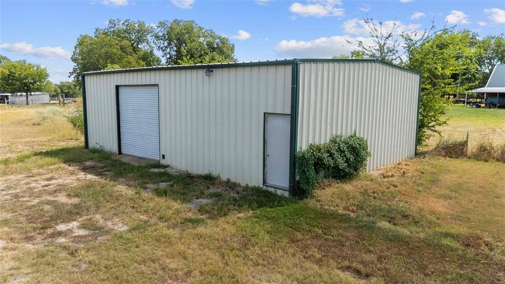 3595 County Road 1037, Greenville, TX 75401 3595 County Road 1037, Greenville, TX 75401