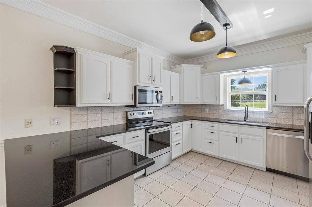 3595 County Road 1037, Greenville, TX 75401 3595 County Road 1037, Greenville, TX 75401