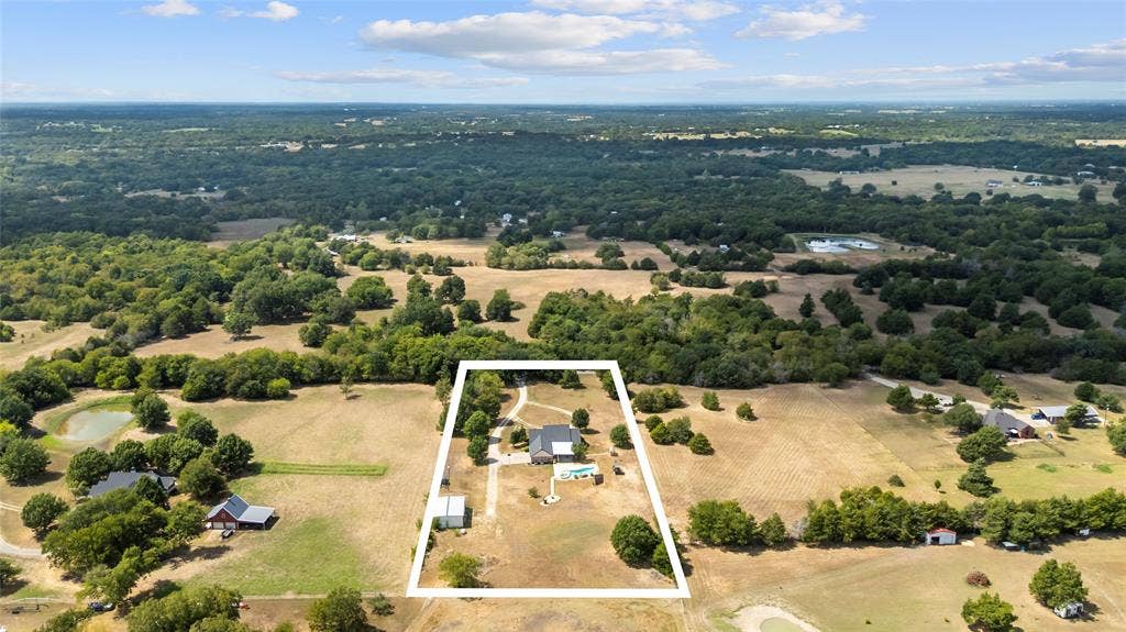 3595 County Road 1037, Greenville, TX 75401 3595 County Road 1037, Greenville, TX 75401