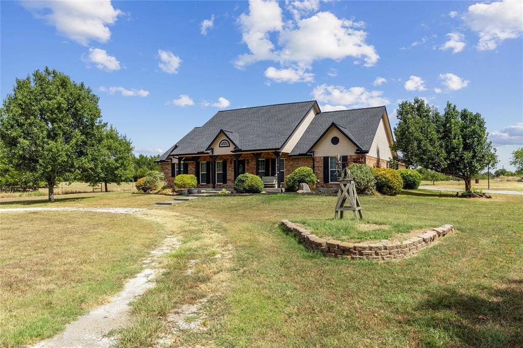 3595 County Road 1037, Greenville, TX 75401 3595 County Road 1037, Greenville, TX 75401
