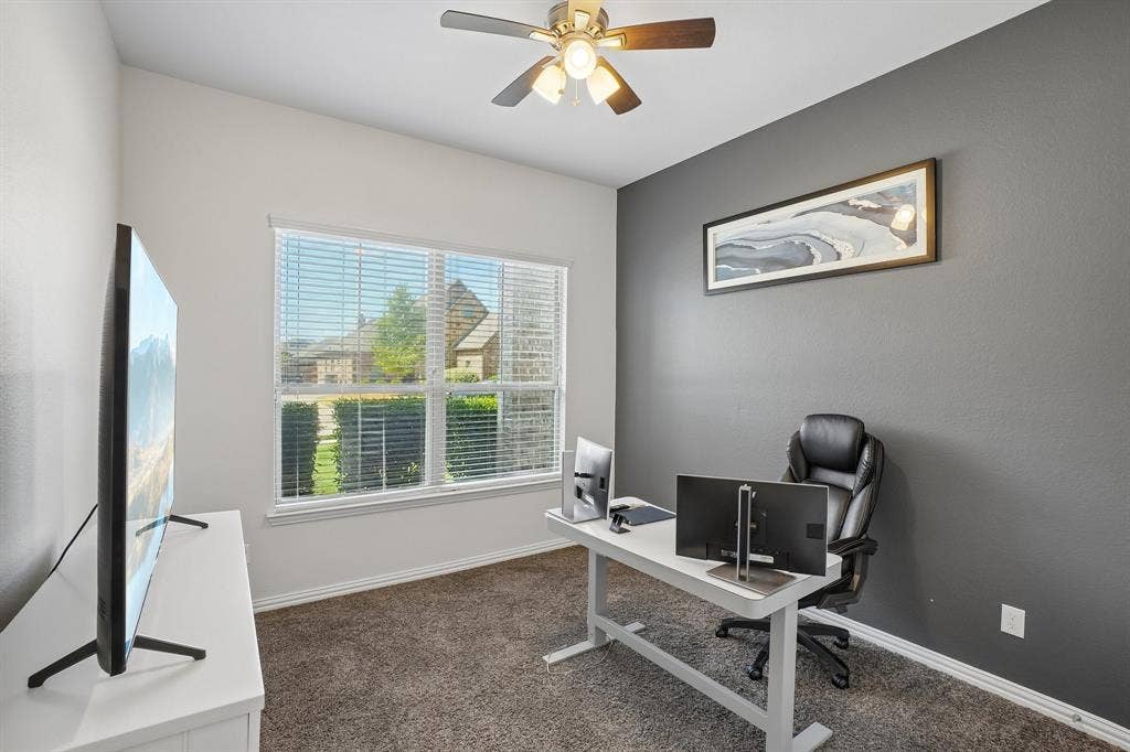 706 Dover Drive, Midlothian, TX 76065