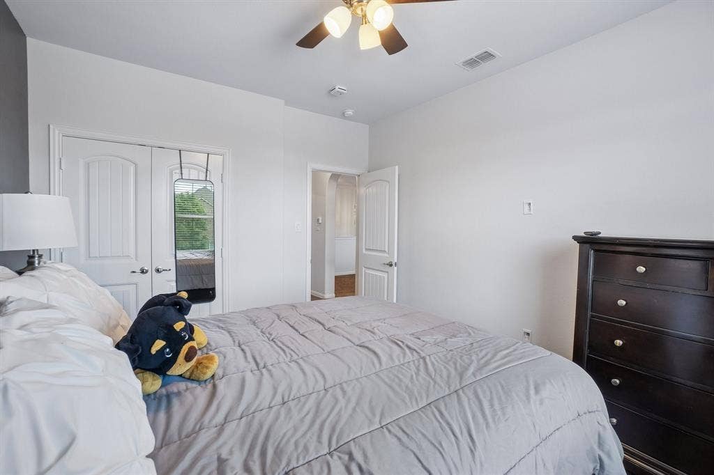 706 Dover Drive, Midlothian, TX 76065