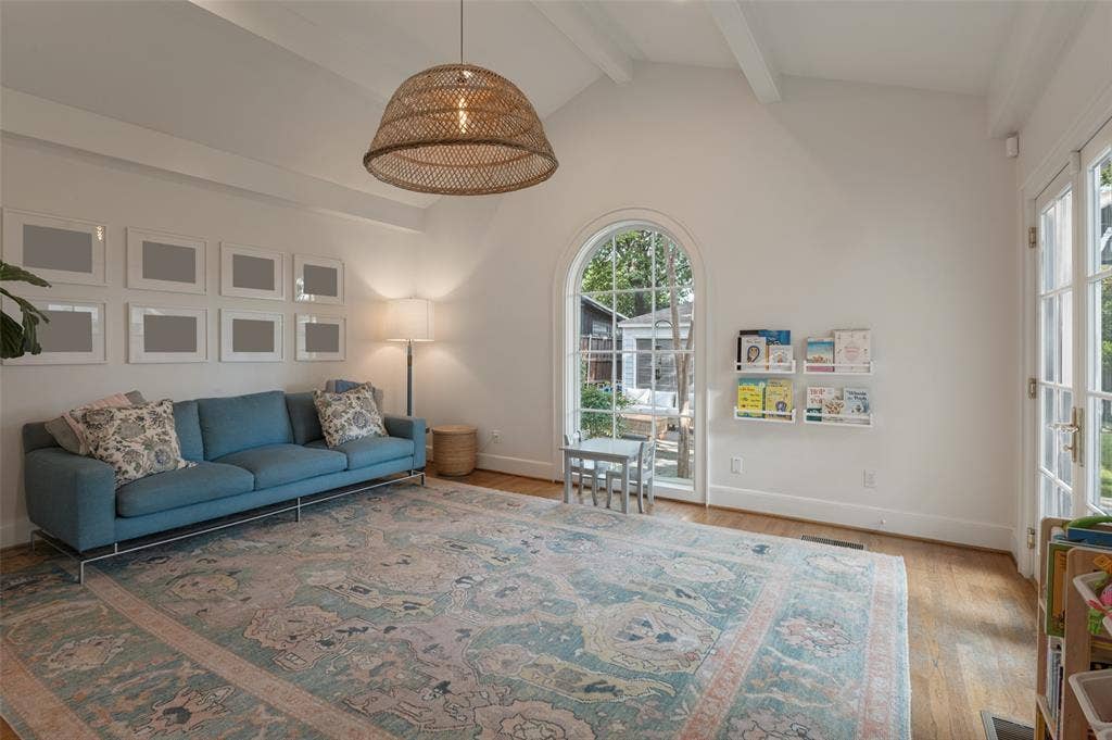 6015 Velasco Avenue, Dallas, TX 75206 6015 Velasco Avenue, Dallas, TX 75206