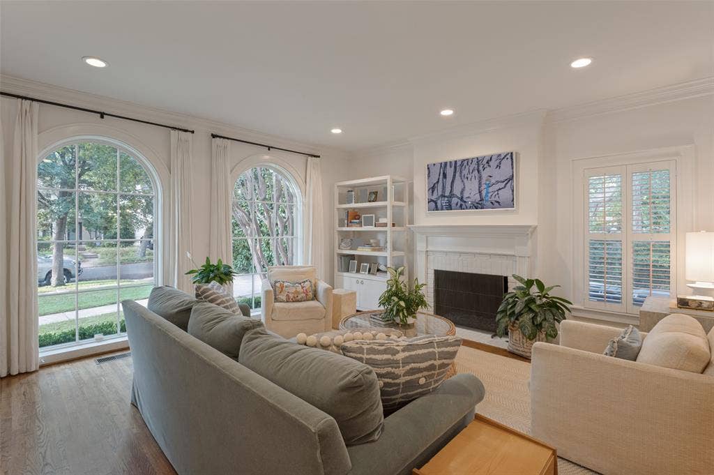 6015 Velasco Avenue, Dallas, TX 75206 6015 Velasco Avenue, Dallas, TX 75206