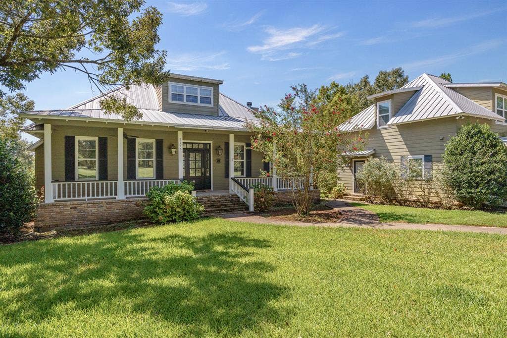 8155 E Lake, Murchison, TX 75778 8155 E Lake, Murchison, TX 75778