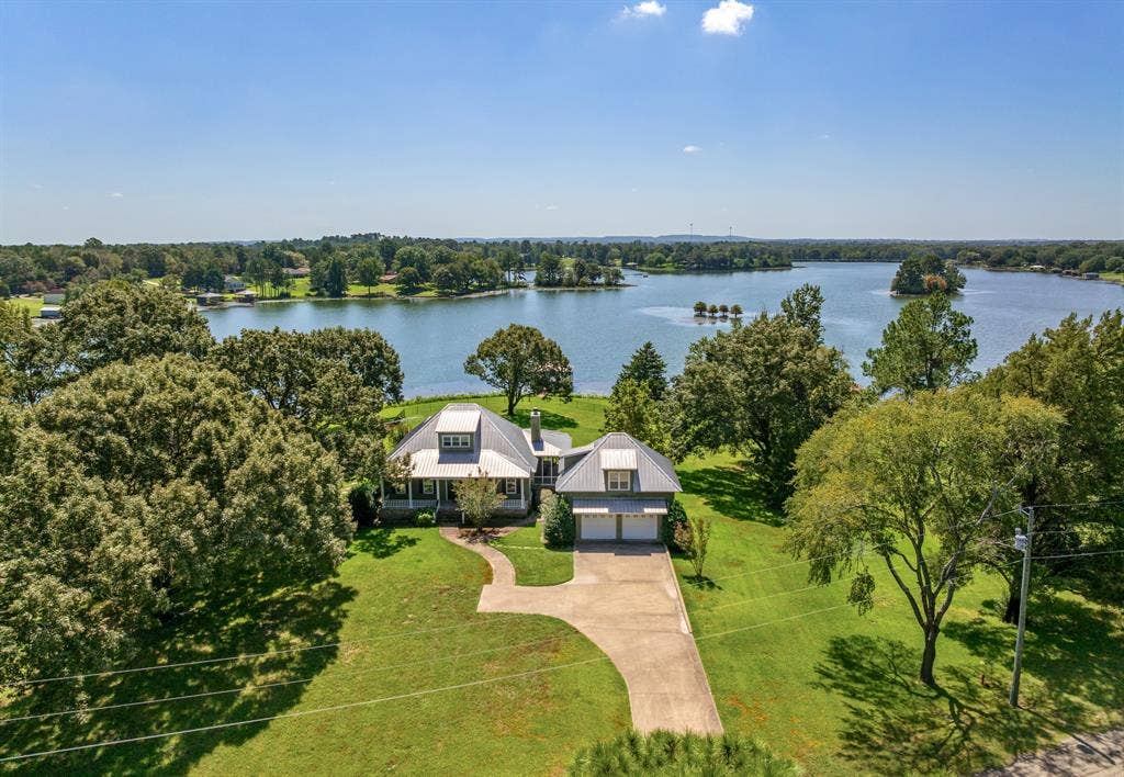 8155 E Lake, Murchison, TX 75778 8155 E Lake, Murchison, TX 75778