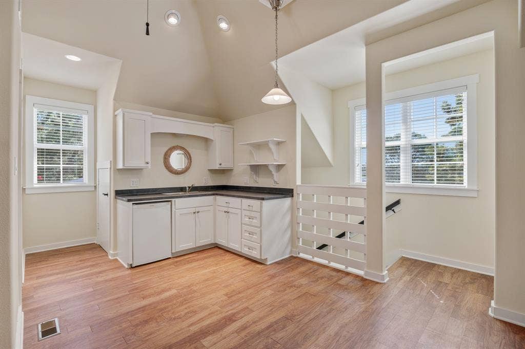 8155 E Lake, Murchison, TX 75778 8155 E Lake, Murchison, TX 75778