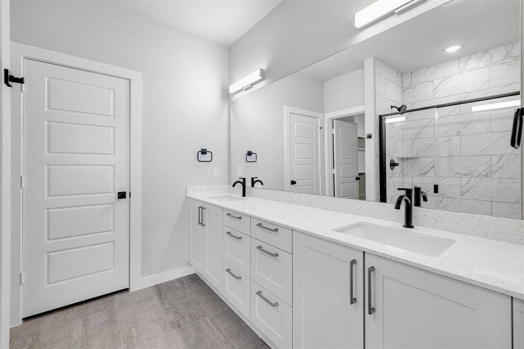 6634 FLORENCE Drive, Midlothian, TX 76065 6634 FLORENCE Drive, Midlothian, TX 76065