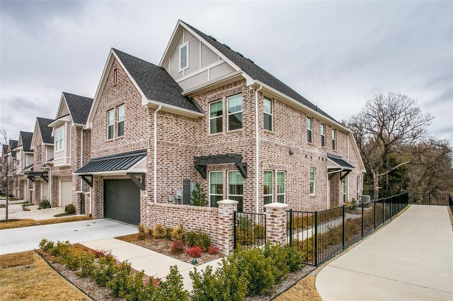 Property photo for 100 Claire Drive, Trophy Club, TX