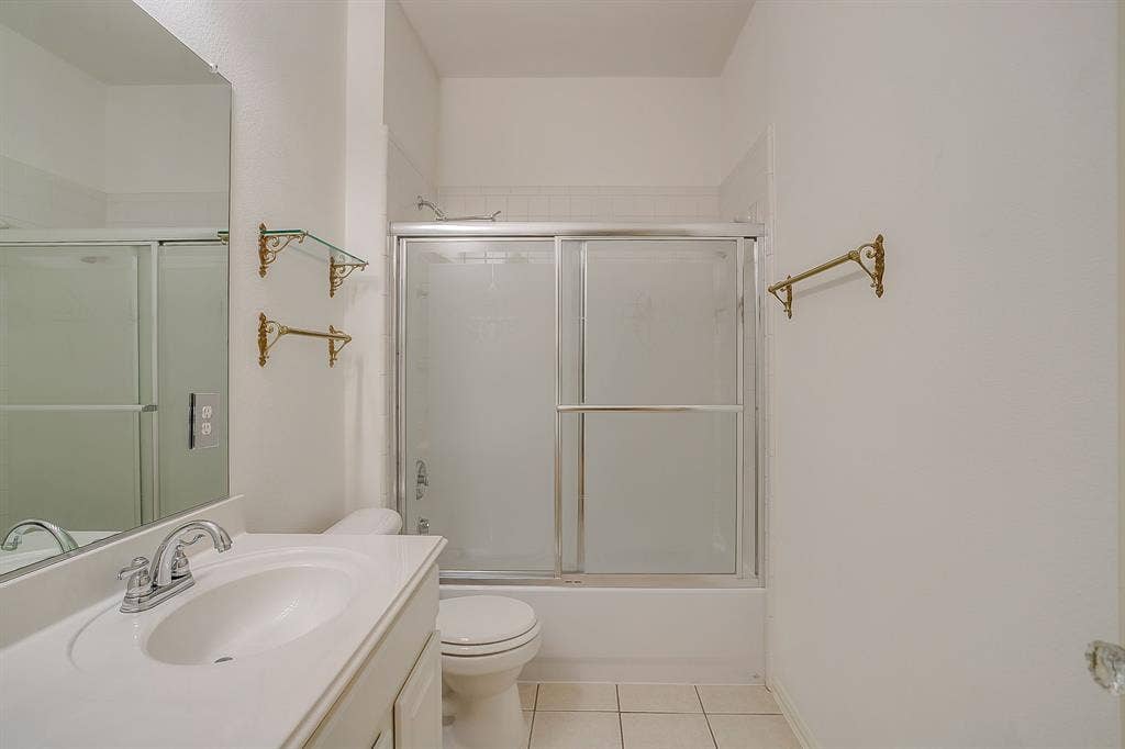 Guest bathroom