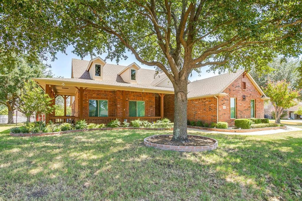 8101 Rodeo Drive, Denton, TX 76208