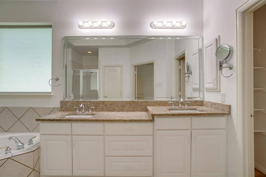 8101 Rodeo Drive, Denton, TX 76208