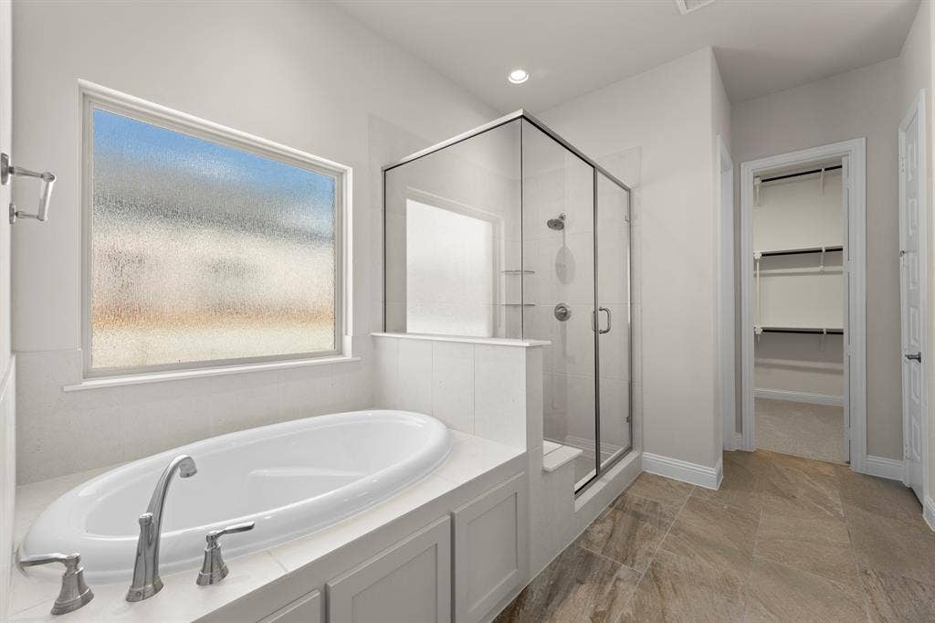 708 Splendor Drive, McKinney, TX 75072 708 Splendor Drive, McKinney, TX 75072