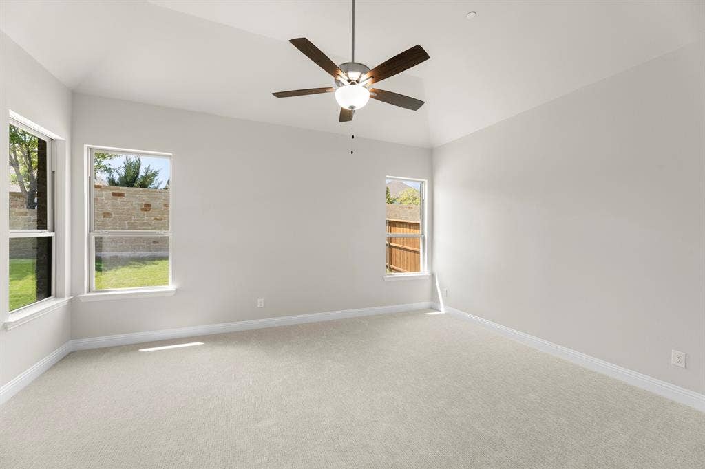 708 Splendor Drive, McKinney, TX 75072 708 Splendor Drive, McKinney, TX 75072