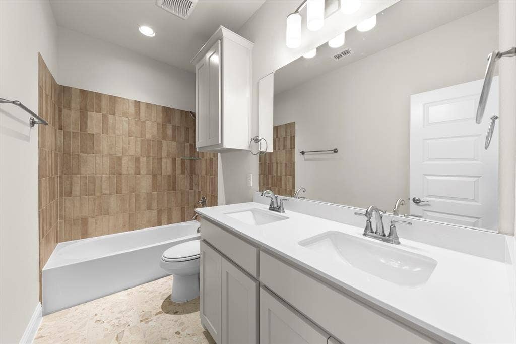 708 Splendor Drive, McKinney, TX 75072 23. 708 Splendor - 2ND Bath