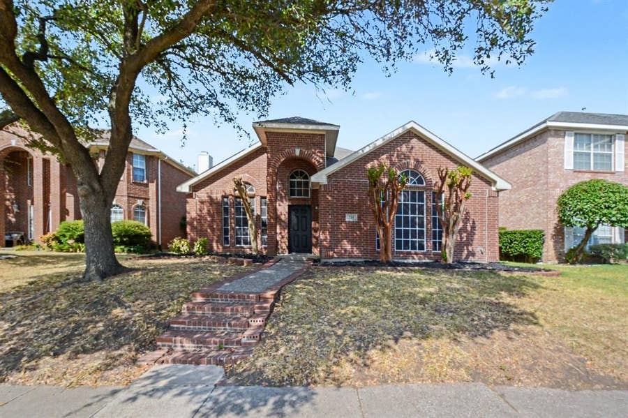 Property photo for 736 Fairlawn Street, Allen, TX