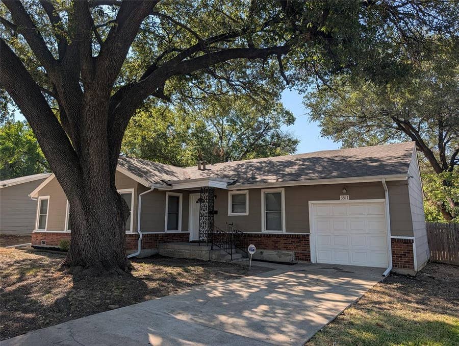 Property photo for 3517 Binyon Avenue, Fort Worth, TX