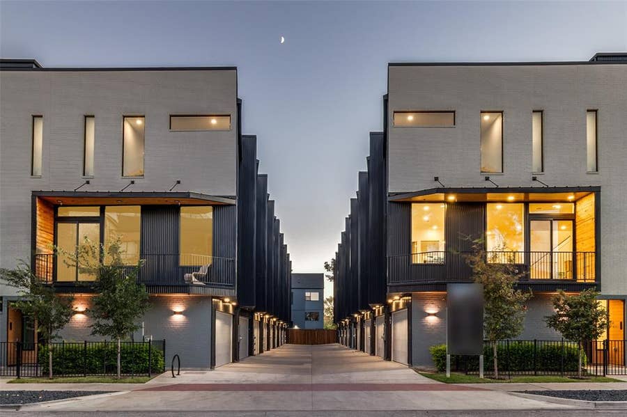 Property photo for 426 W 9th Street, #106, Dallas, TX