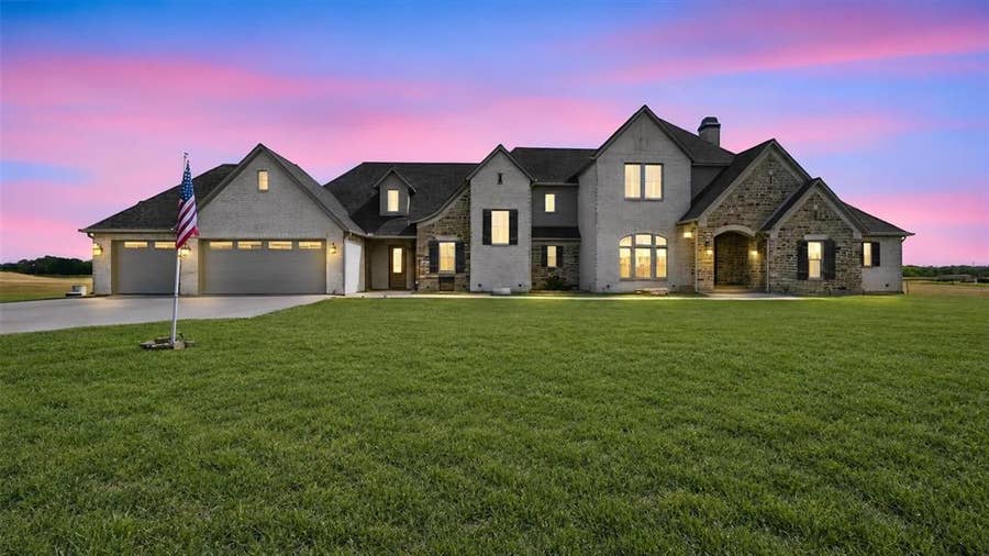 Property photo for 1180 Wiggins Road, Maypearl, TX