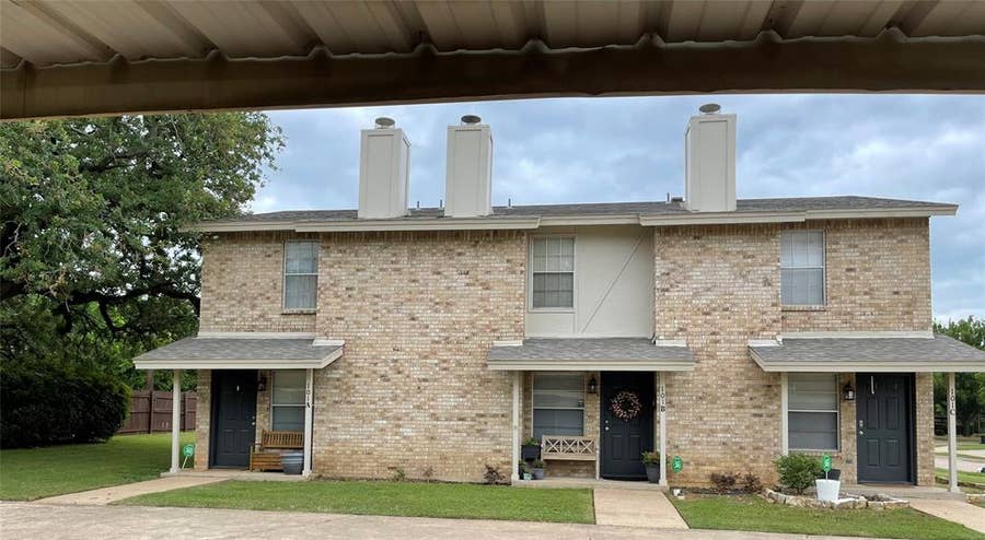 Property photo for 101 Wildwood Court, #B, Grapevine, TX