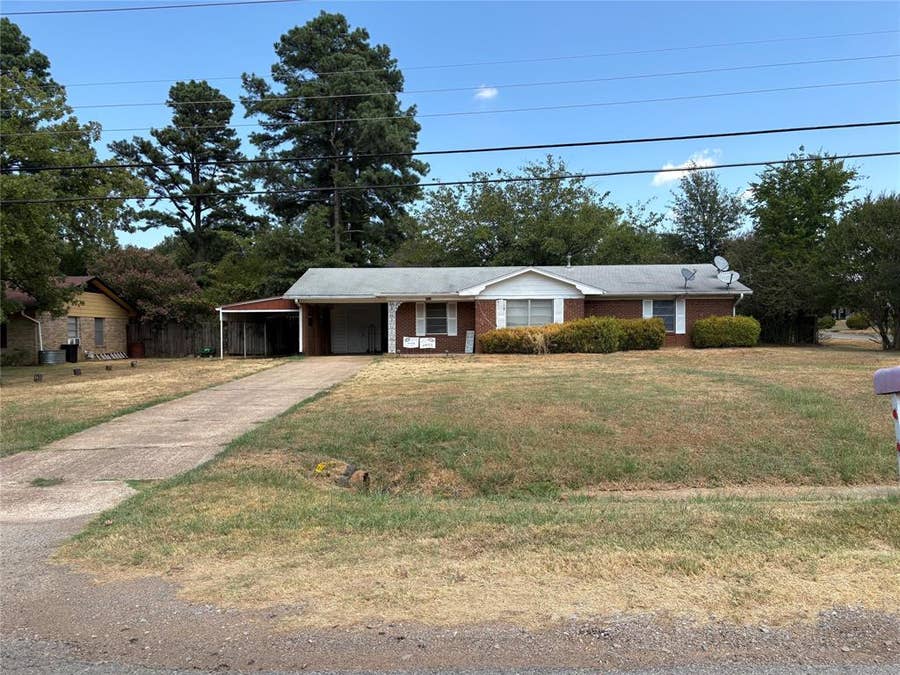 Property photo for 4435 Pine Mill Road, Paris, TX