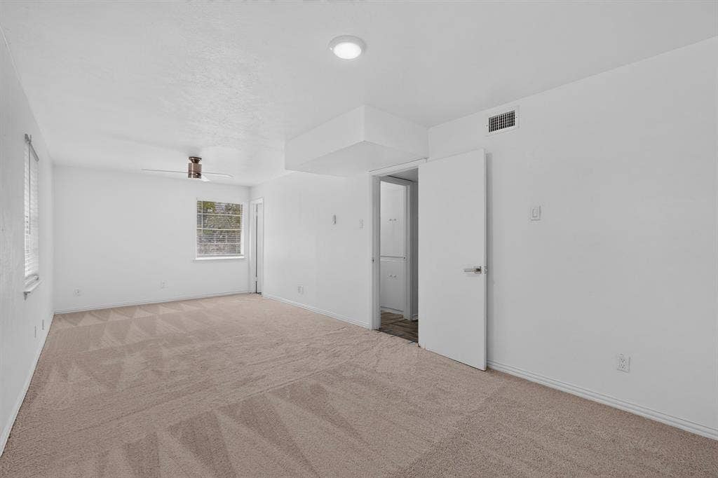 2942 Candlewick Lane, Farmers Branch, TX 75234 Primary Bedroom
