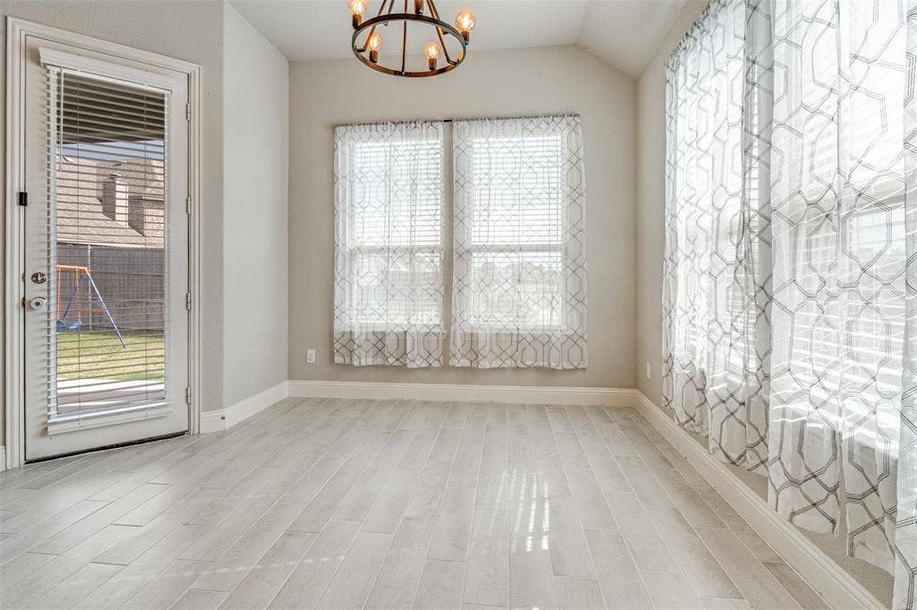 6206 Horizon Drive, Midlothian, TX 76065 6206 Horizon Drive, Midlothian, TX 76065