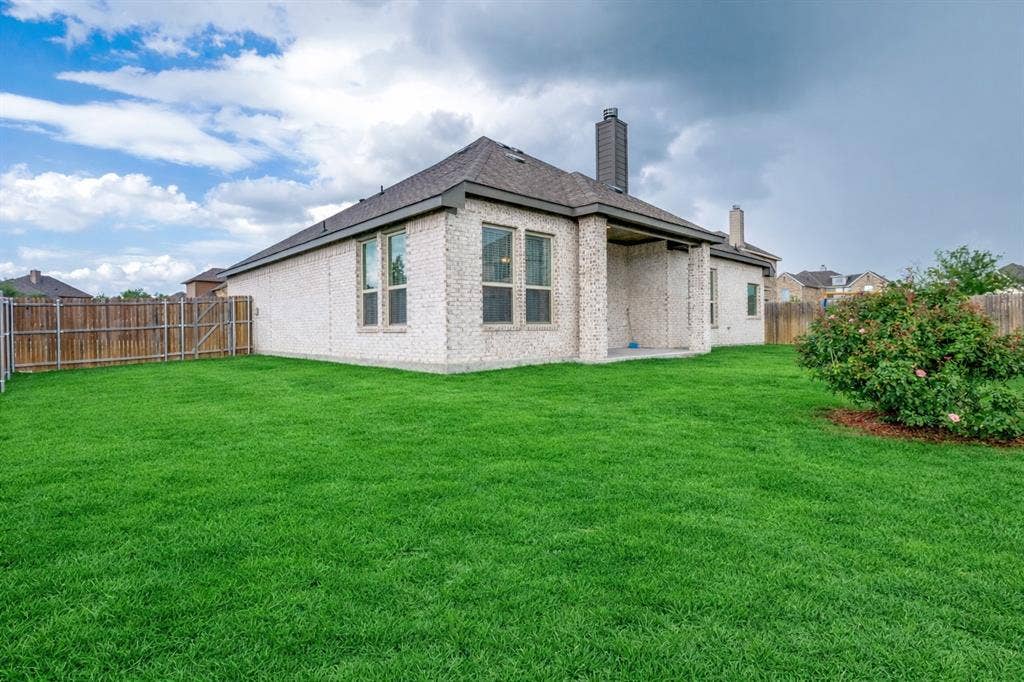 6206 Horizon Drive, Midlothian, TX 76065 6206 Horizon Drive, Midlothian, TX 76065