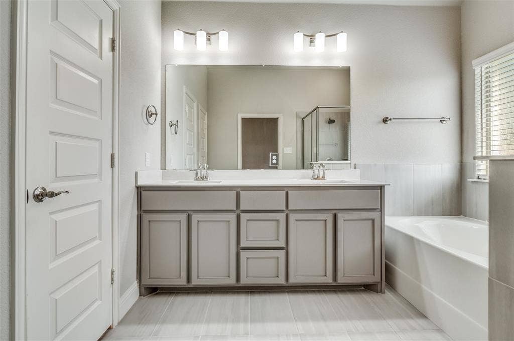 6206 Horizon Drive, Midlothian, TX 76065 6206 Horizon Drive, Midlothian, TX 76065