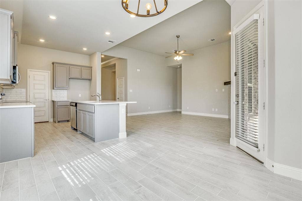 6206 Horizon Drive, Midlothian, TX 76065 6206 Horizon Drive, Midlothian, TX 76065