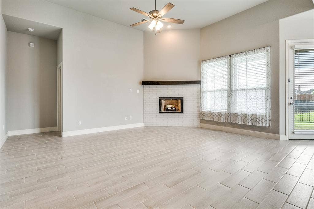 6206 Horizon Drive, Midlothian, TX 76065 6206 Horizon Drive, Midlothian, TX 76065