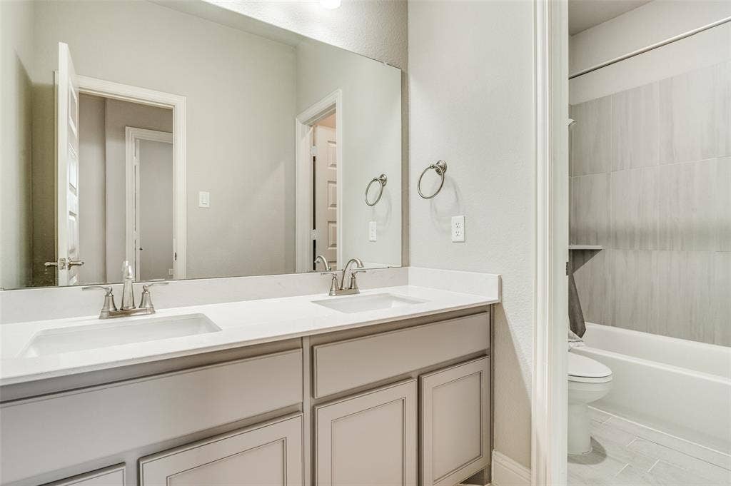 6206 Horizon Drive, Midlothian, TX 76065 6206 Horizon Drive, Midlothian, TX 76065