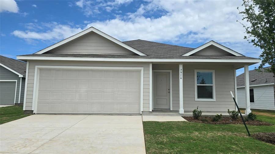 Property photo for 7916 Rutherford Lane, McKinney, TX