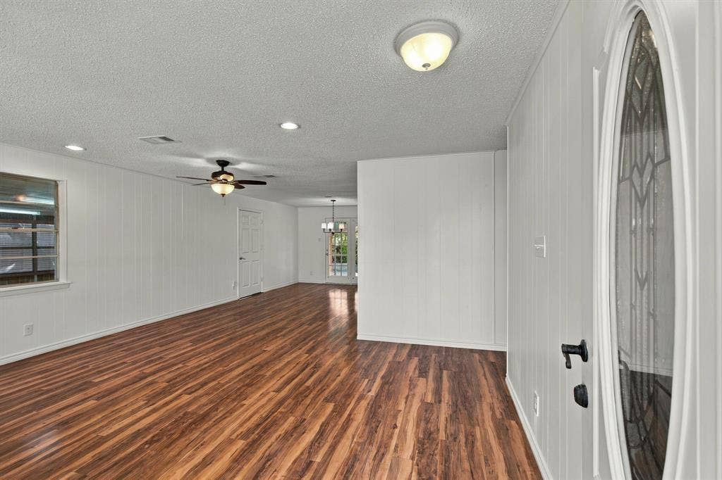 101 S Heartz Road, Coppell, TX 75019 101 S Heartz Road, Coppell, TX 75019