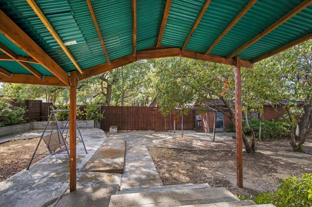 101 S Heartz Road, Coppell, TX 75019 101 S Heartz Road, Coppell, TX 75019