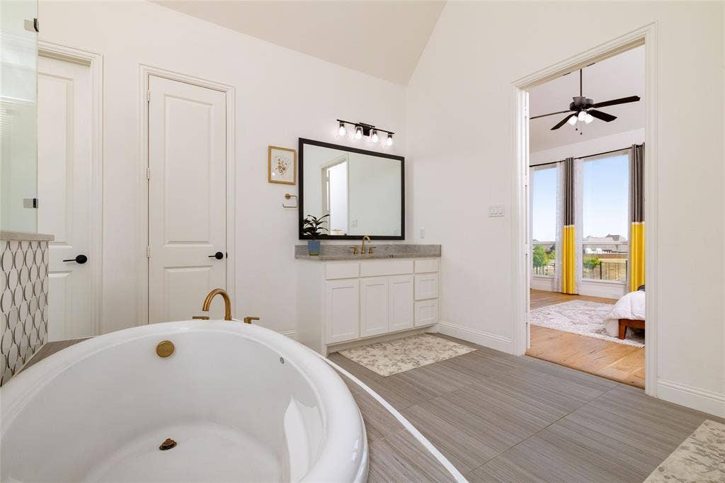 2037 Waterleaf Road, Haslet, TX 76052 2037 Waterleaf Road, Haslet, TX 76052