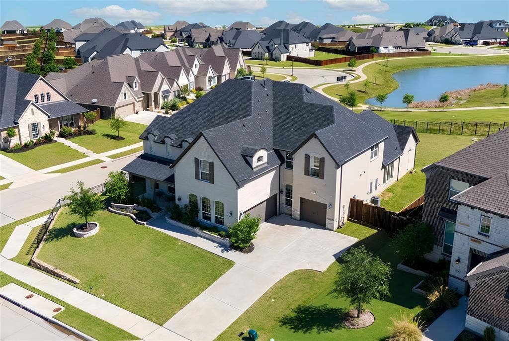 2037 Waterleaf Road, Haslet, TX 76052 2037 Waterleaf Road, Haslet, TX 76052