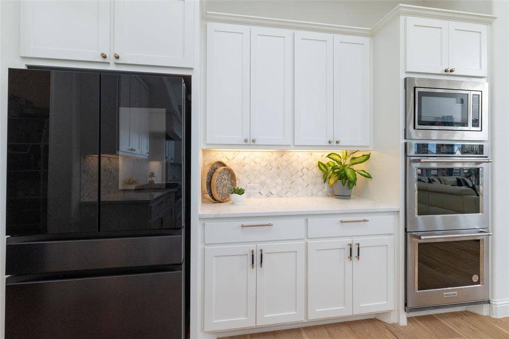 2037 Waterleaf Road, Haslet, TX 76052 2037 Waterleaf Road, Haslet, TX 76052