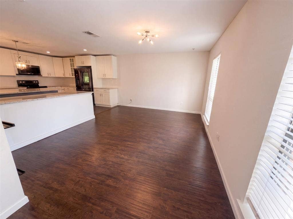 2226 Country Oaks Drive, Garland, TX 75040 2226 Country Oaks Drive, Garland, TX 75040