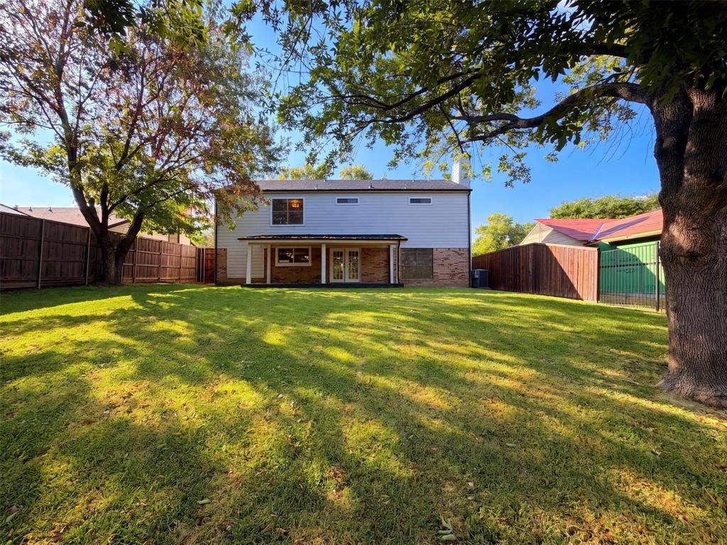 2226 Country Oaks Drive, Garland, TX 75040 2226 Country Oaks Drive, Garland, TX 75040