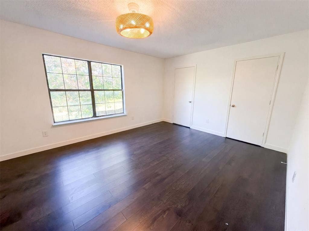 2226 Country Oaks Drive, Garland, TX 75040 2226 Country Oaks Drive, Garland, TX 75040