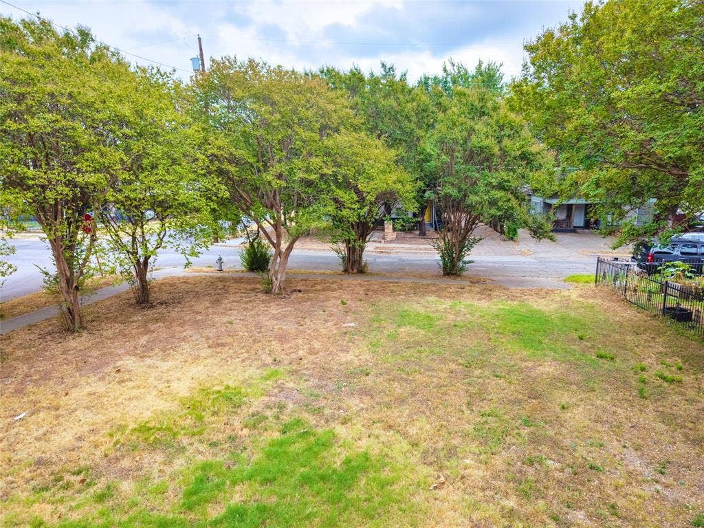 5325 Alton Avenue, Dallas, TX 75214 5325 Alton Avenue, Dallas, TX 75214