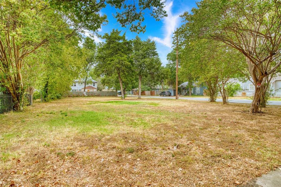 Property photo for 5325 Alton Avenue, Dallas, TX