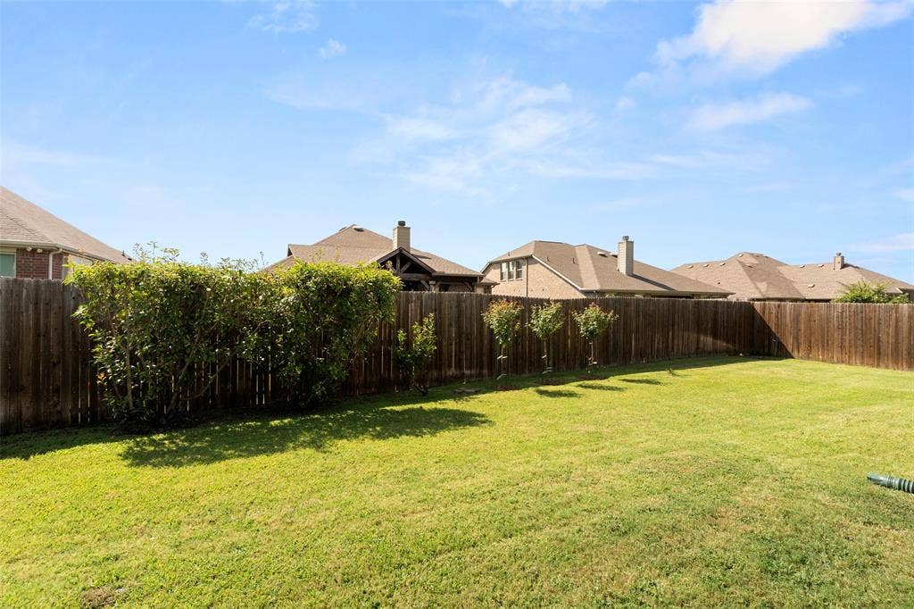 127 Chaco Drive, Forney, TX 75126 127 Chaco Drive, Forney, TX 75126