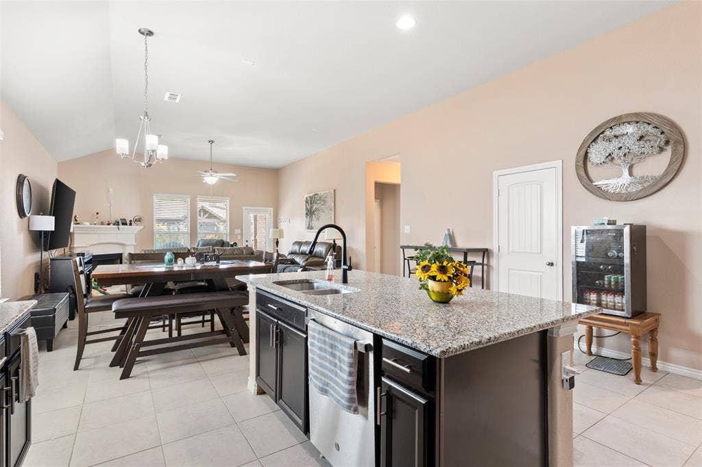 127 Chaco Drive, Forney, TX 75126 127 Chaco Drive, Forney, TX 75126
