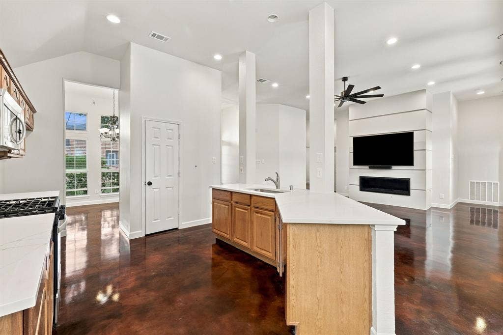 906 Homestead Trail, Allen, TX 75002 906 Homestead Trail, Allen, TX 75002